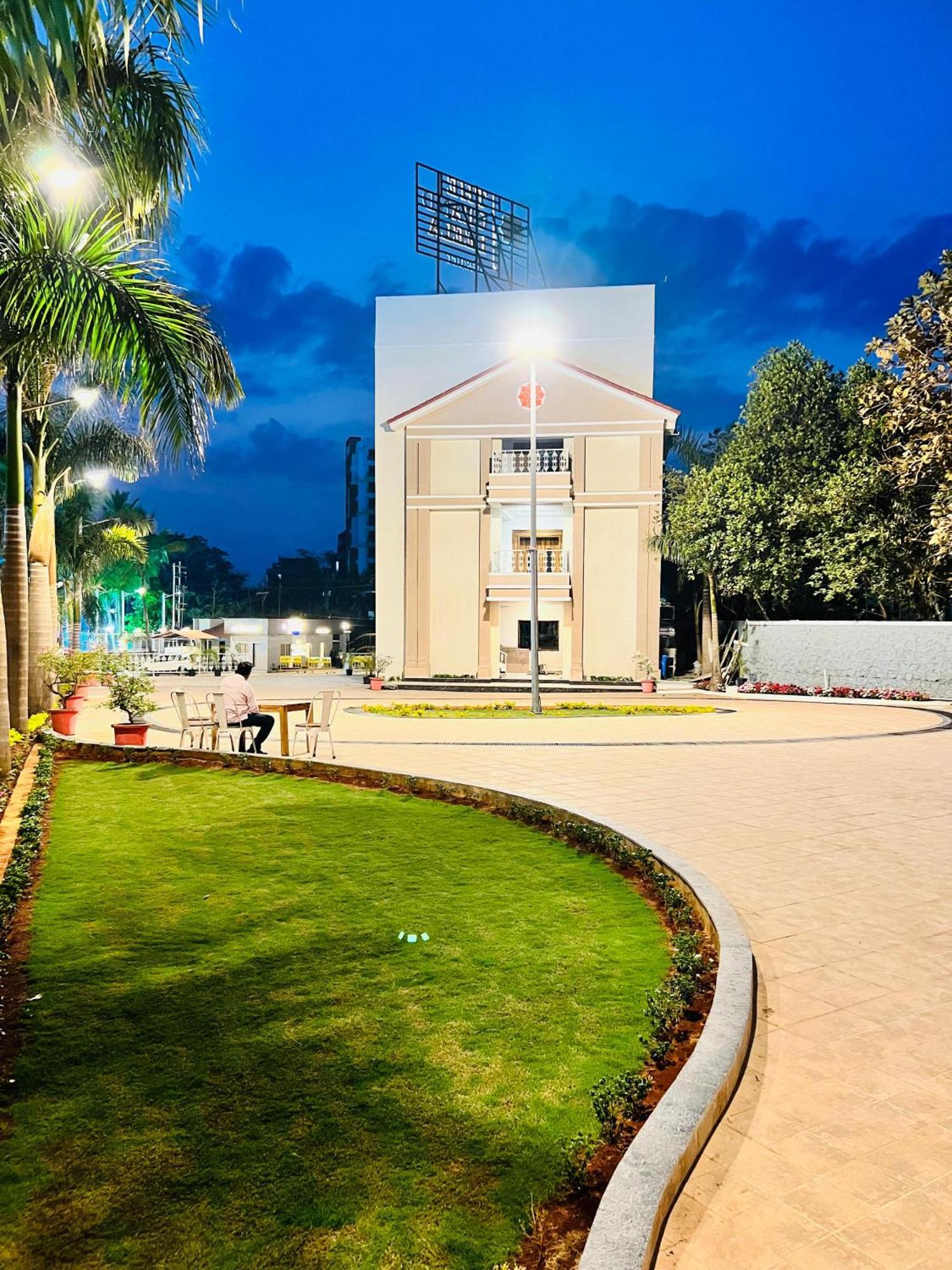 The Grand Leela Resort Khopoli Exterior foto