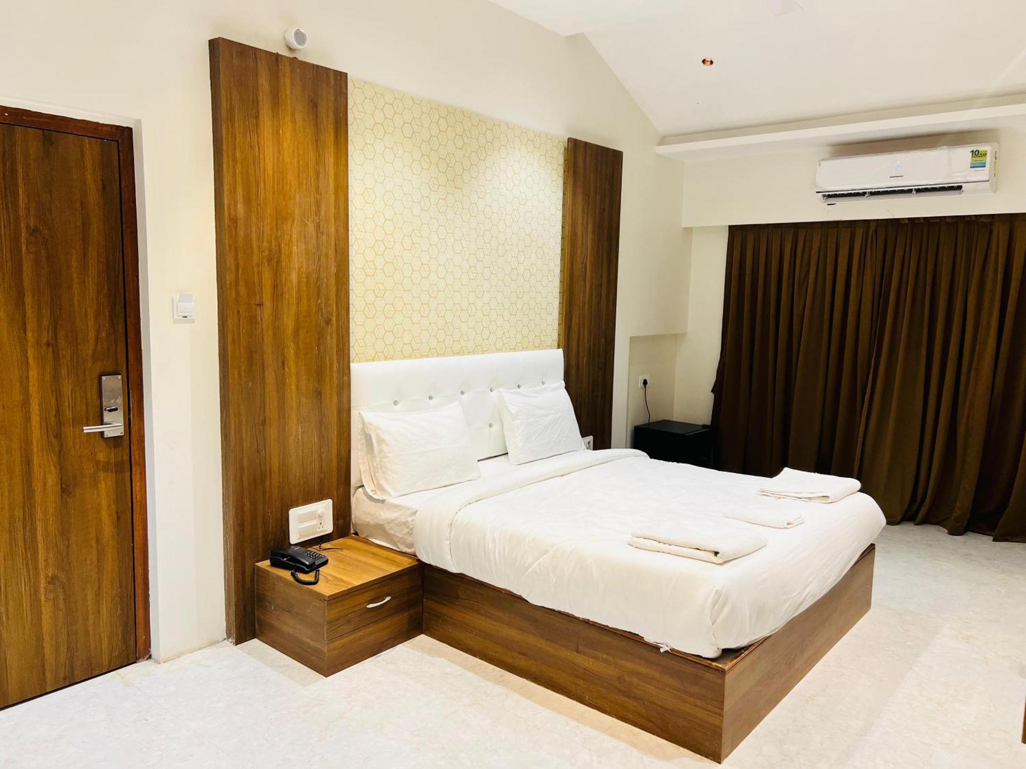 The Grand Leela Resort Khopoli Exterior foto